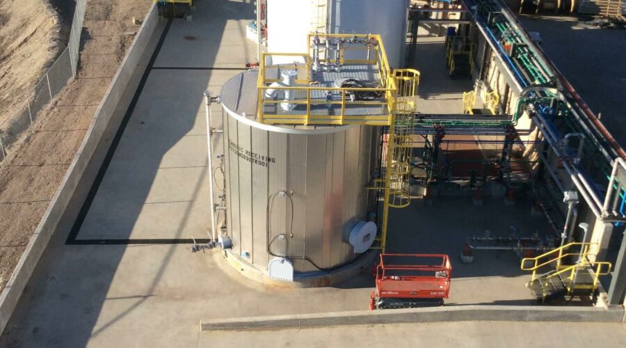 Industrial Contractors Install Industrial Storage Tanks | Wollam Construction