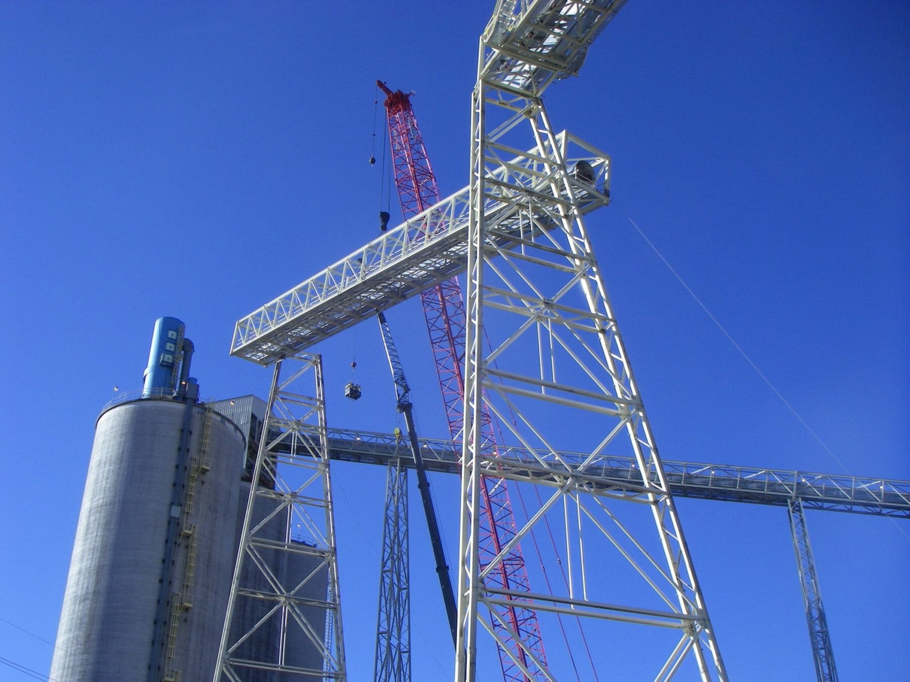 Conveyor Truss Installation in Utah | Agricultural Construction | Wollam Construction